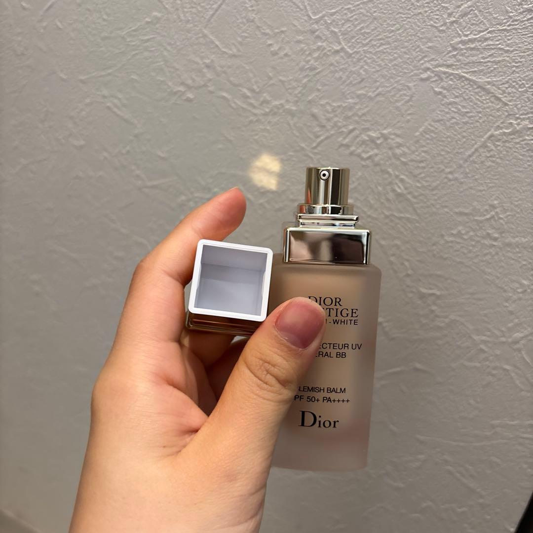 ディオール プレステージホワイトルプロテクターUV BB 01