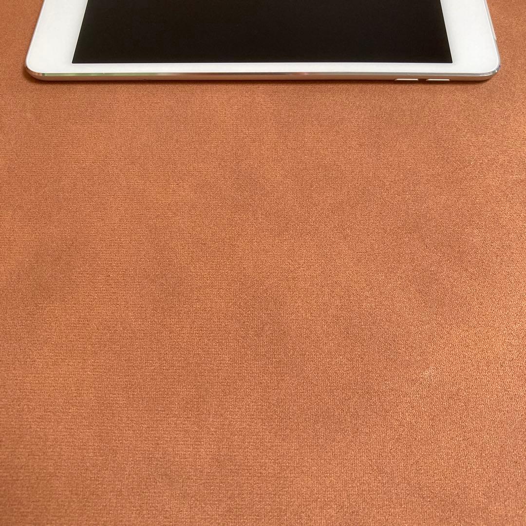 42【早い者勝ち】電池最良好☆iPad mini4 128GB SIMフリー☆