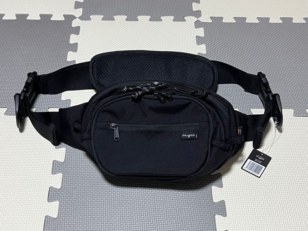 hugoo ブラック ヒップバッグ