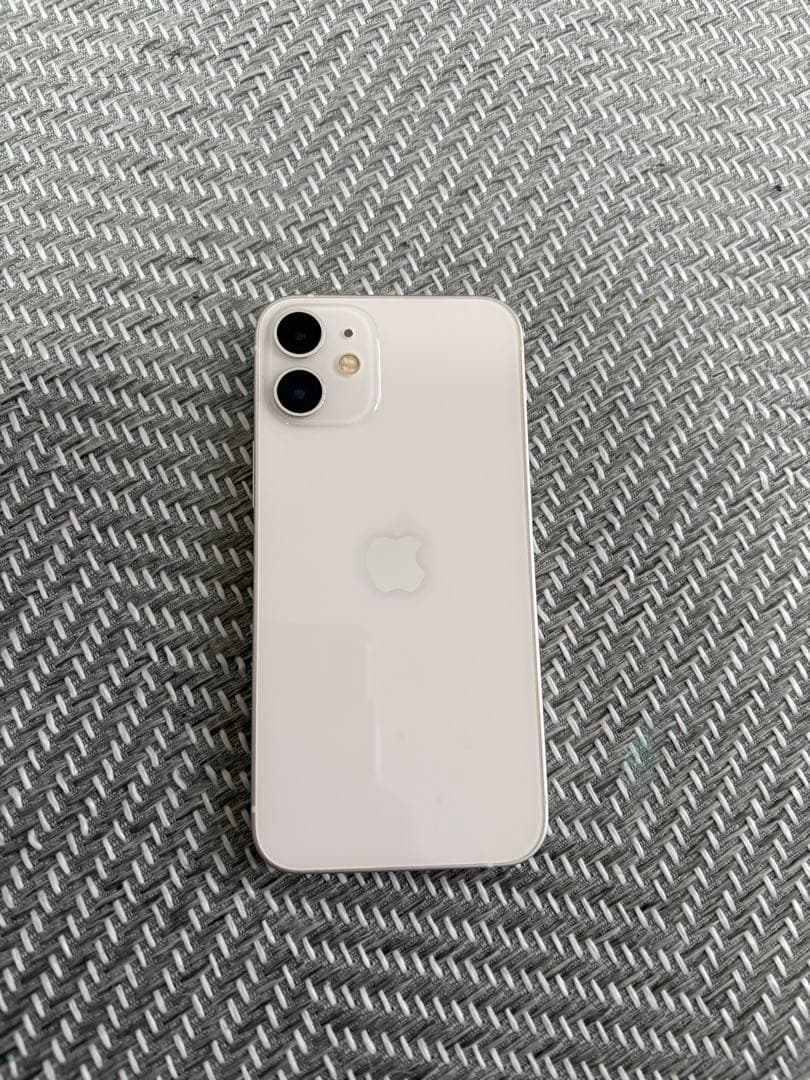 Apple iPhone12miniホワイト 本体