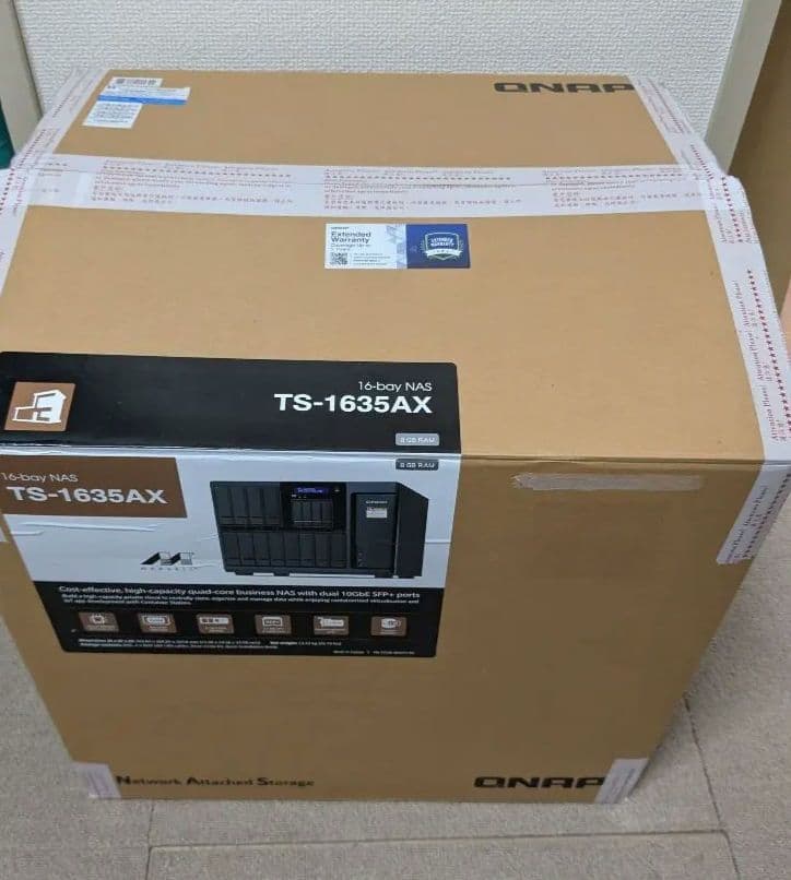 外付けハードディスク・ドライブ QNAP TS-1635AX 16-bay NAS