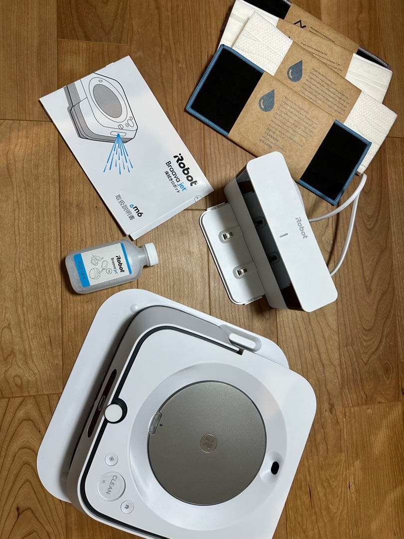 【新品】アイロボット　ブラーバジェットm6