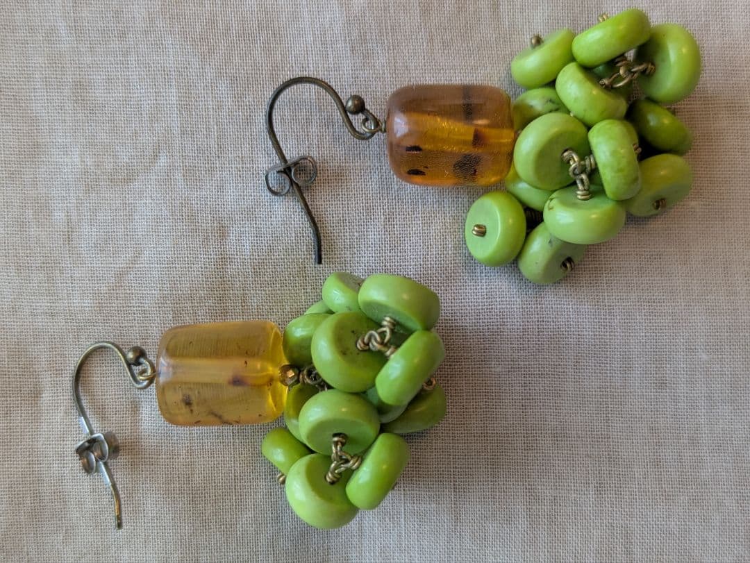 MURDER POLLEN　琥珀×サーペンティンピアス