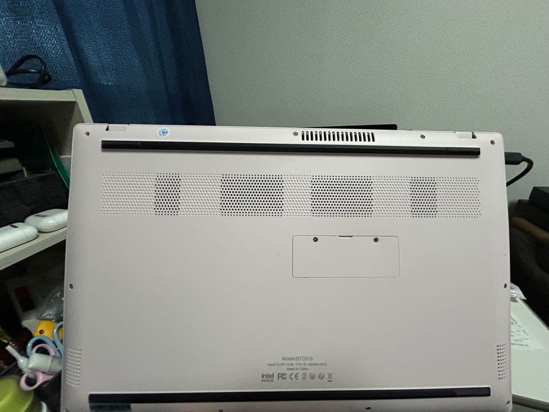 Windows 11 ノートPC ピンク