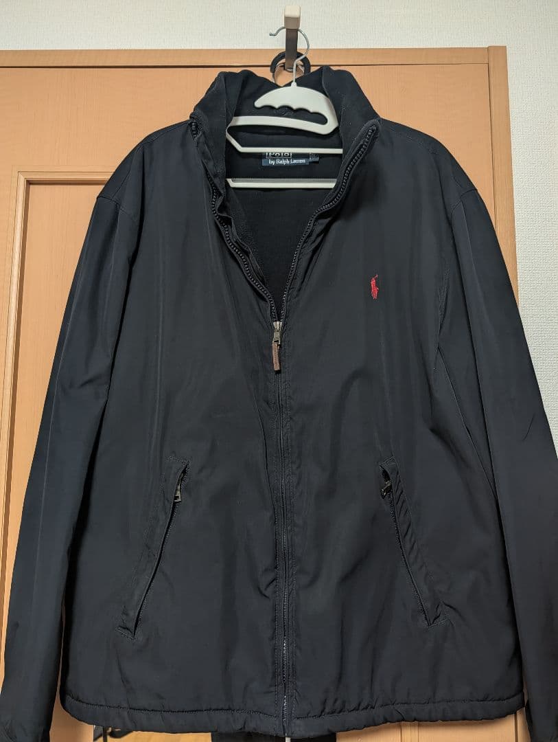 ポロ 黒 ジャンパー