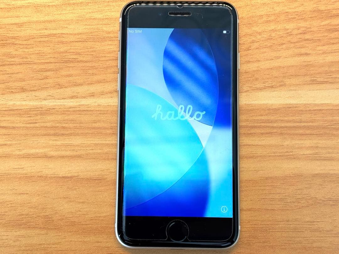 iPhone SE3 128GB スターライト　SIMフリー