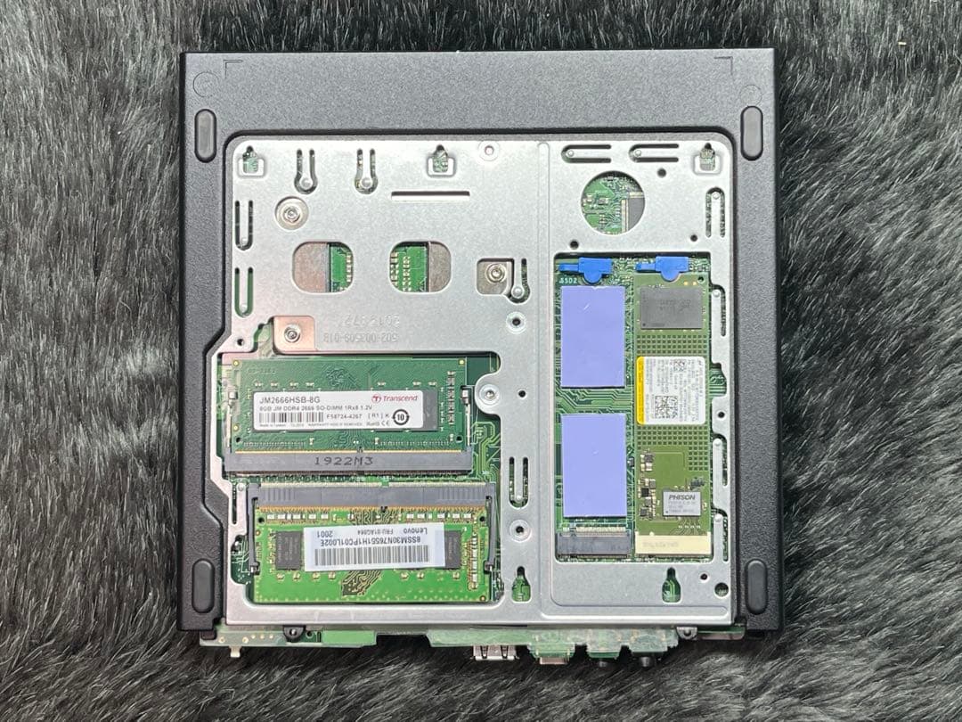 ミニPC Lenovo ThinkStation P330 Tiny i5 NVIDIA