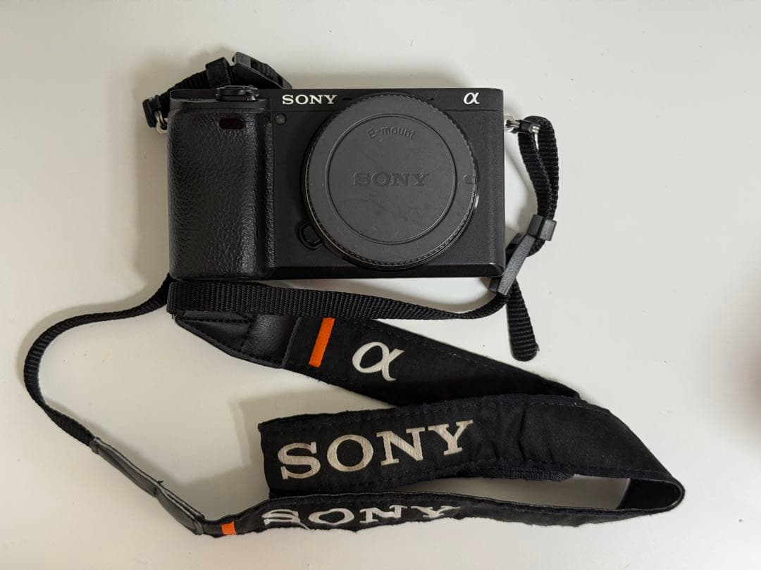 Sony Alpha 6400 (model ILCE‑6400/B)