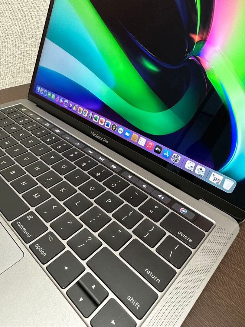 美品 Apple MacBook Pro 13インチ 元箱 CAD&3D設計