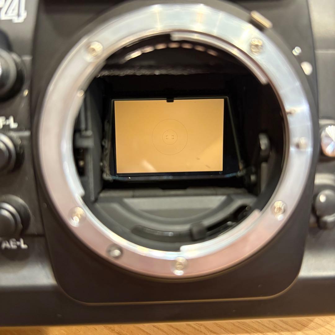 Nikon F4 フイルムカメラボディ