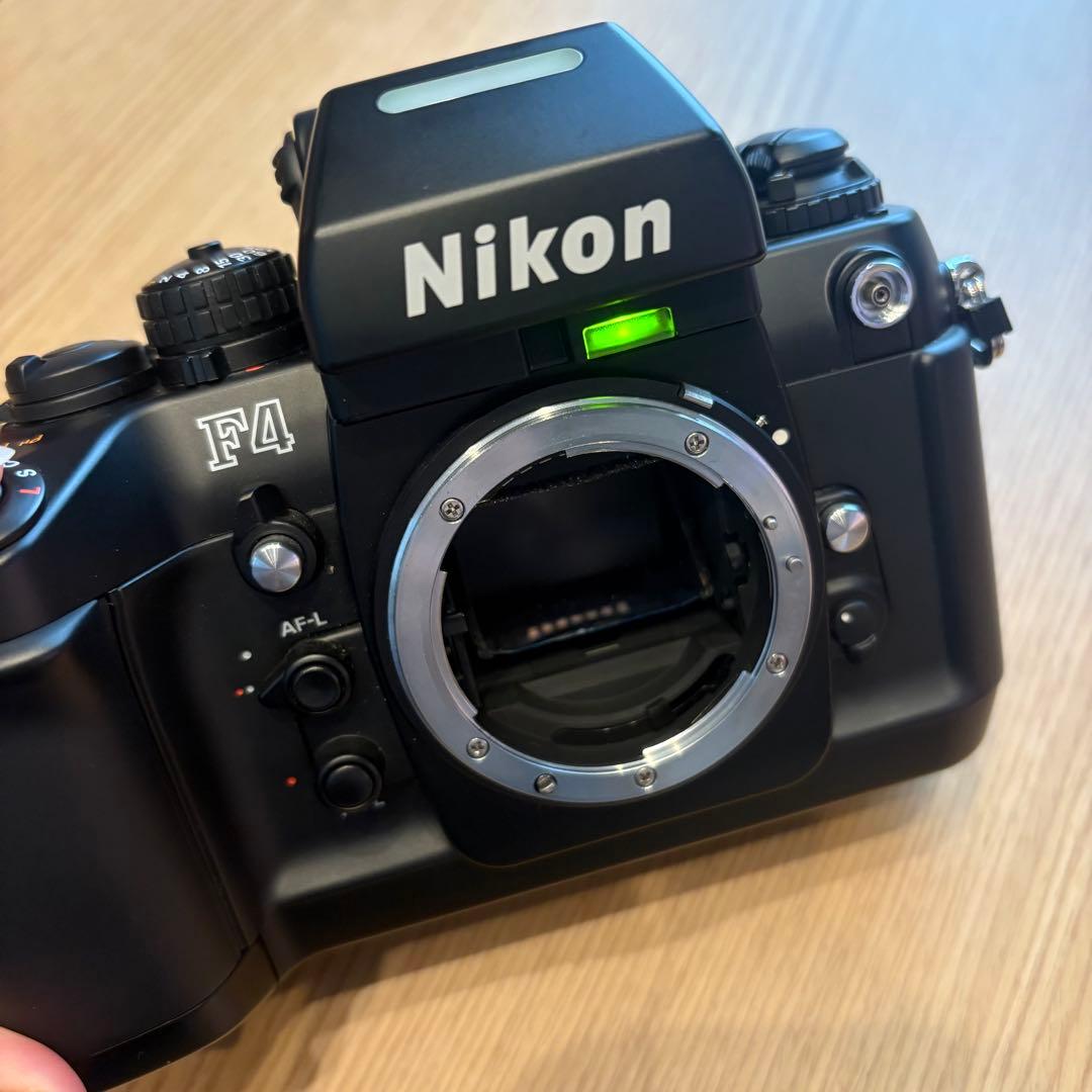 Nikon F4 フイルムカメラボディ