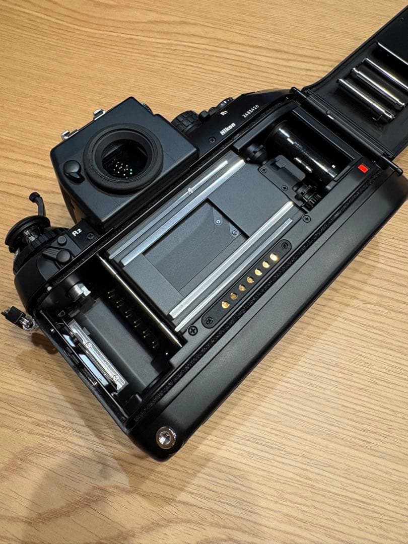 Nikon F4 フイルムカメラボディ