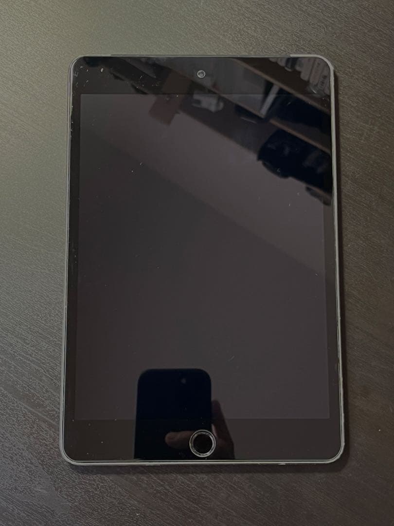 iPad mini 4 128GB Cellular+WiFi スペースグレイ