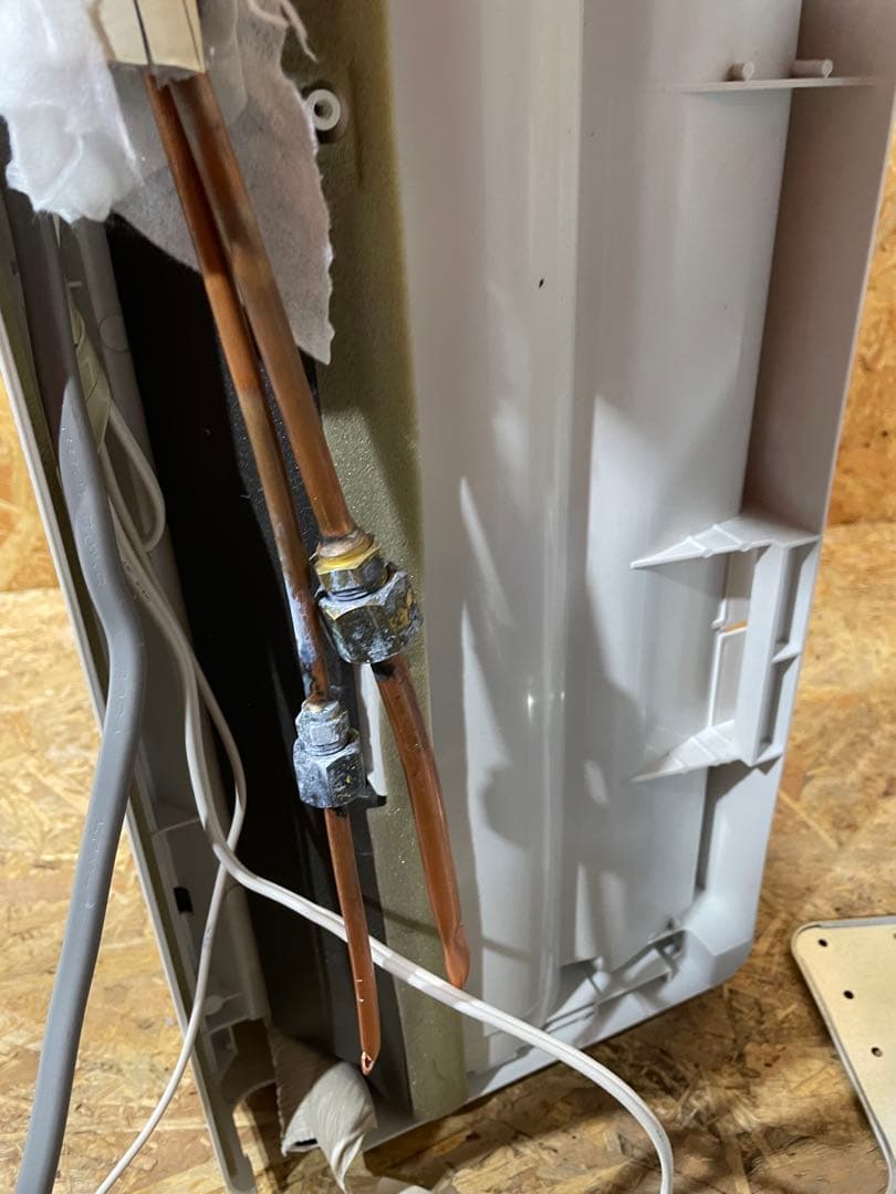 コロナ　エアコン RC-2224R 本体　1159201030