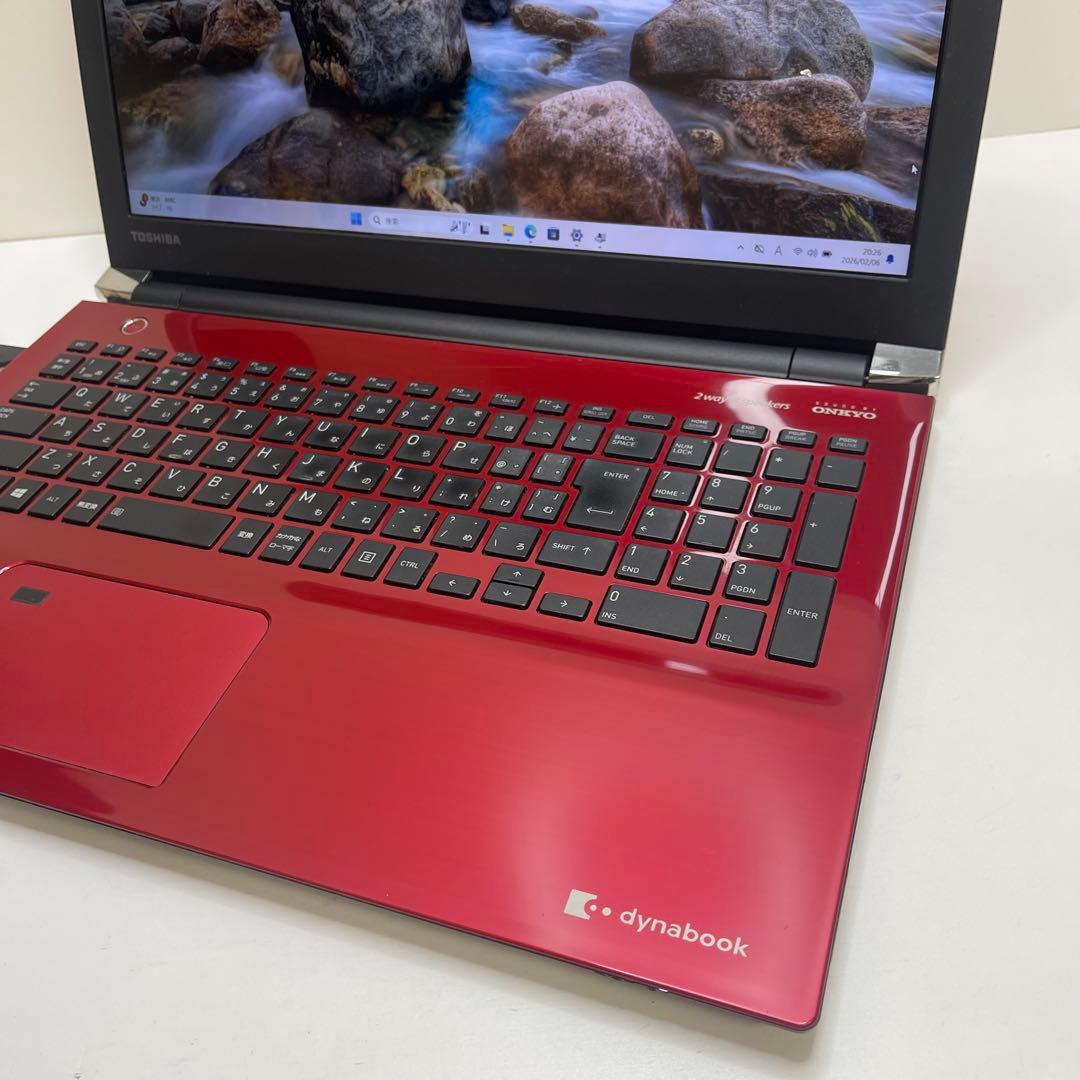 東芝 Dynabook T75/FR i7-8550U 8GB SSD256GB