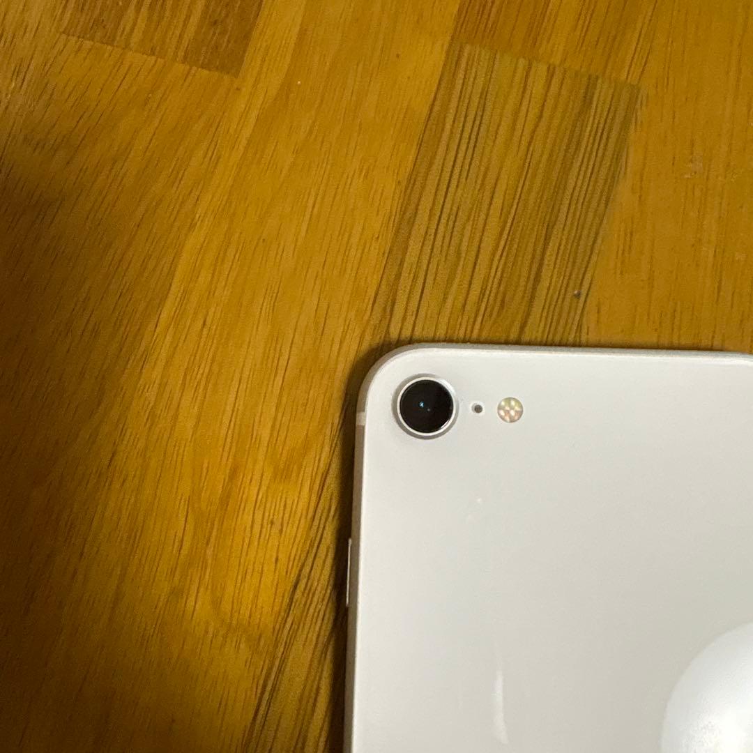 【美品】iPhone SE 第2世代 (SE2) 白 128GB SIMフリー