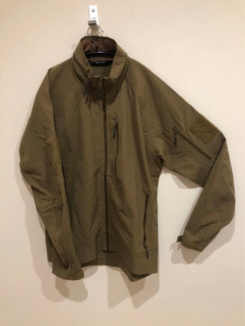 BEYOND ミリタリー　USA ナイロン　ジャケット　マウンテンパーカー