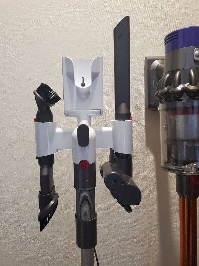 週末限定値下げ　Dyson SV12 分解清掃動作確認済