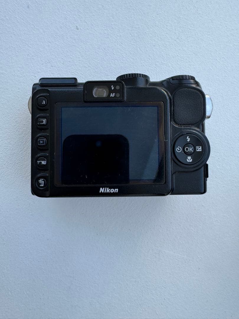 Nikon デジタルカメラ