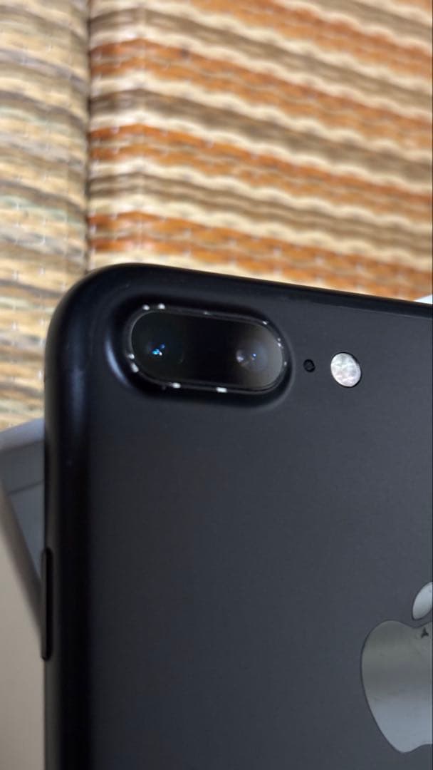 Apple iPhone 7 Plus 128GB ブラック