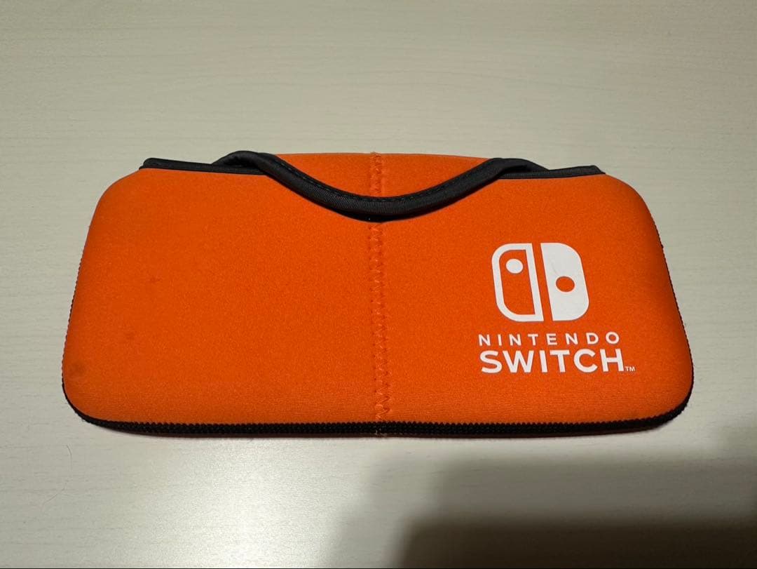 Nintendo Switch本体青/赤Joy-Con
