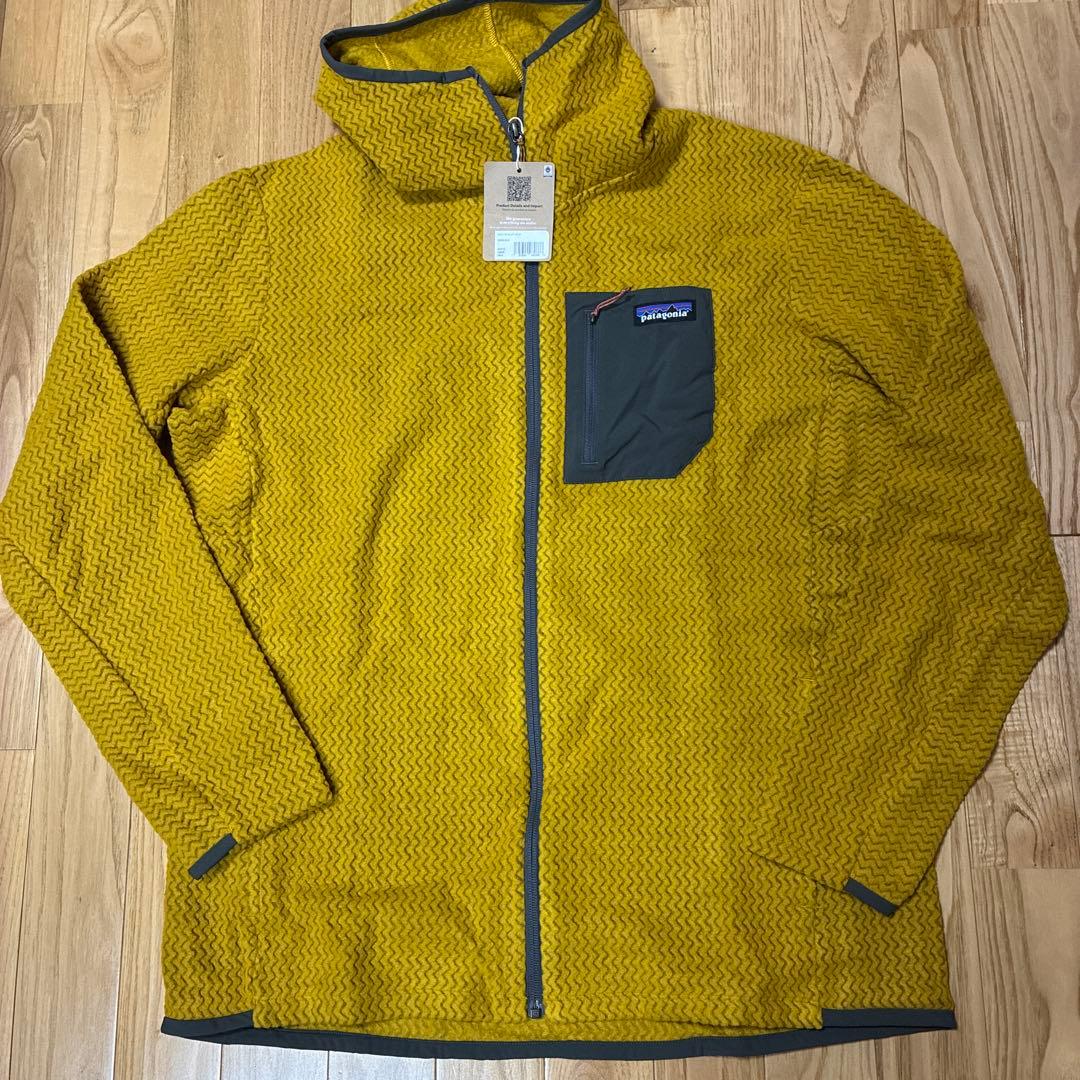 patagonia パタゴニア　R1エアフルジップフーディ ゴールド　新品　L