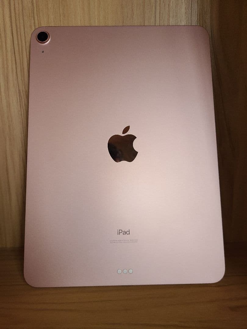 安値 美品　iPad Air4 本体 Wi-Fiモデル　64GB 動作確認済み