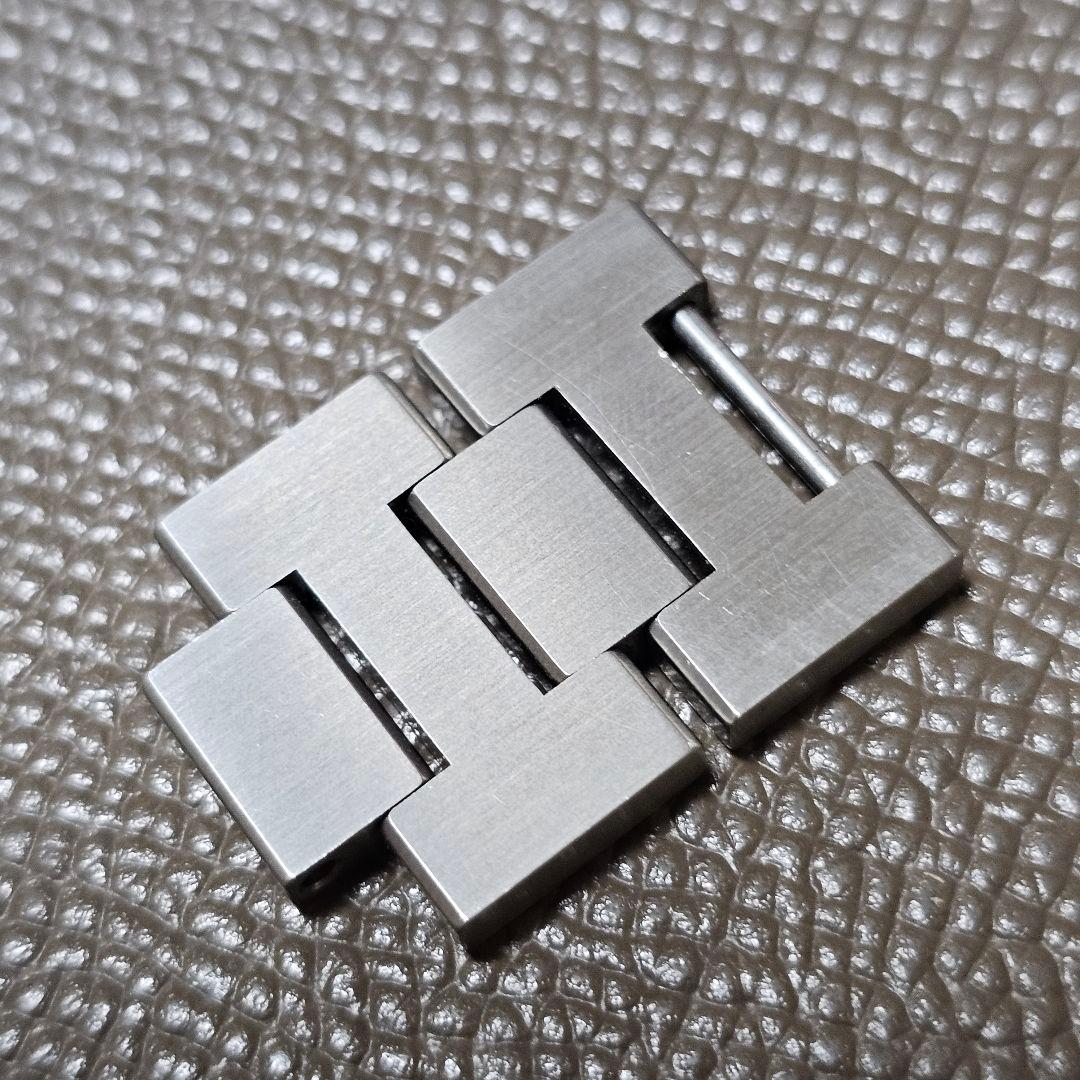 にゃんこ カルティエ パシャC コマ2個 シルバー