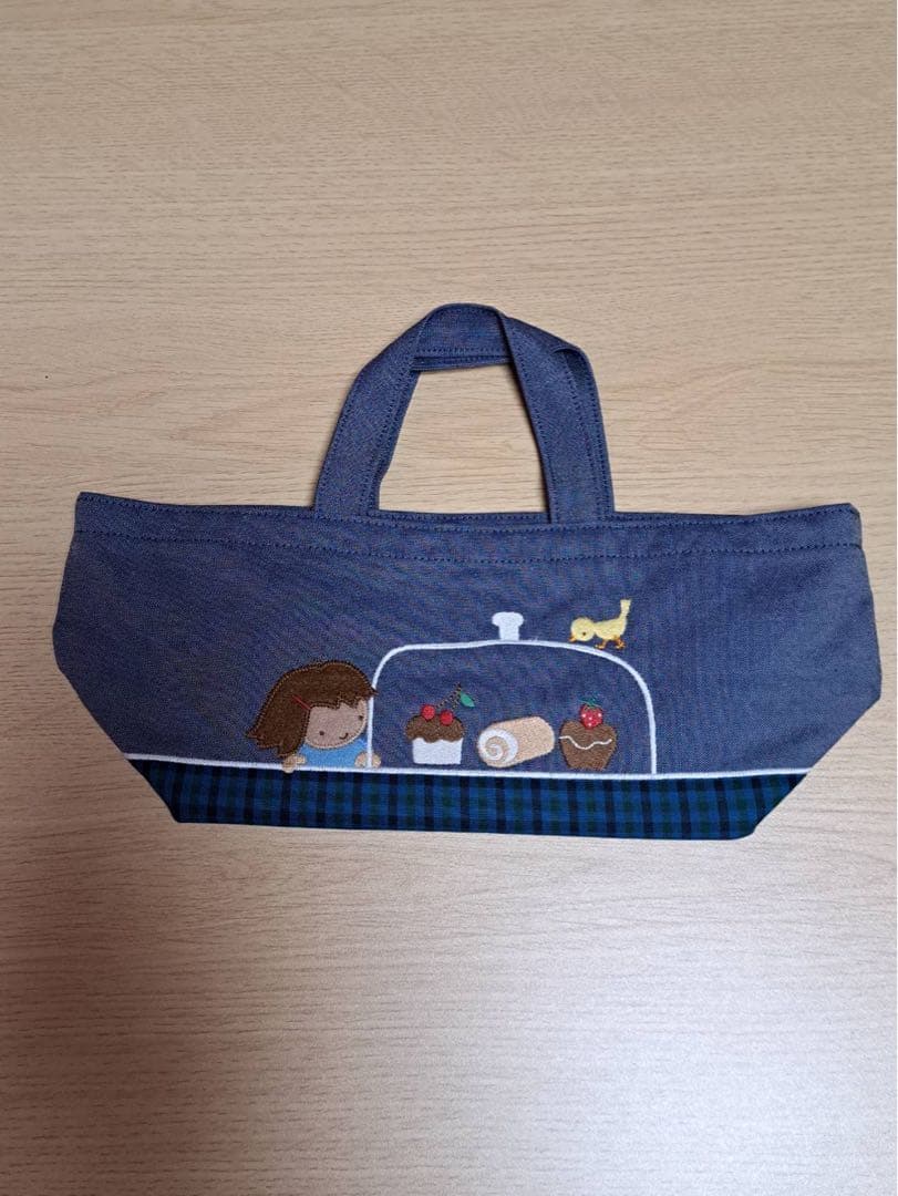 ファミリア　ランチバッグ