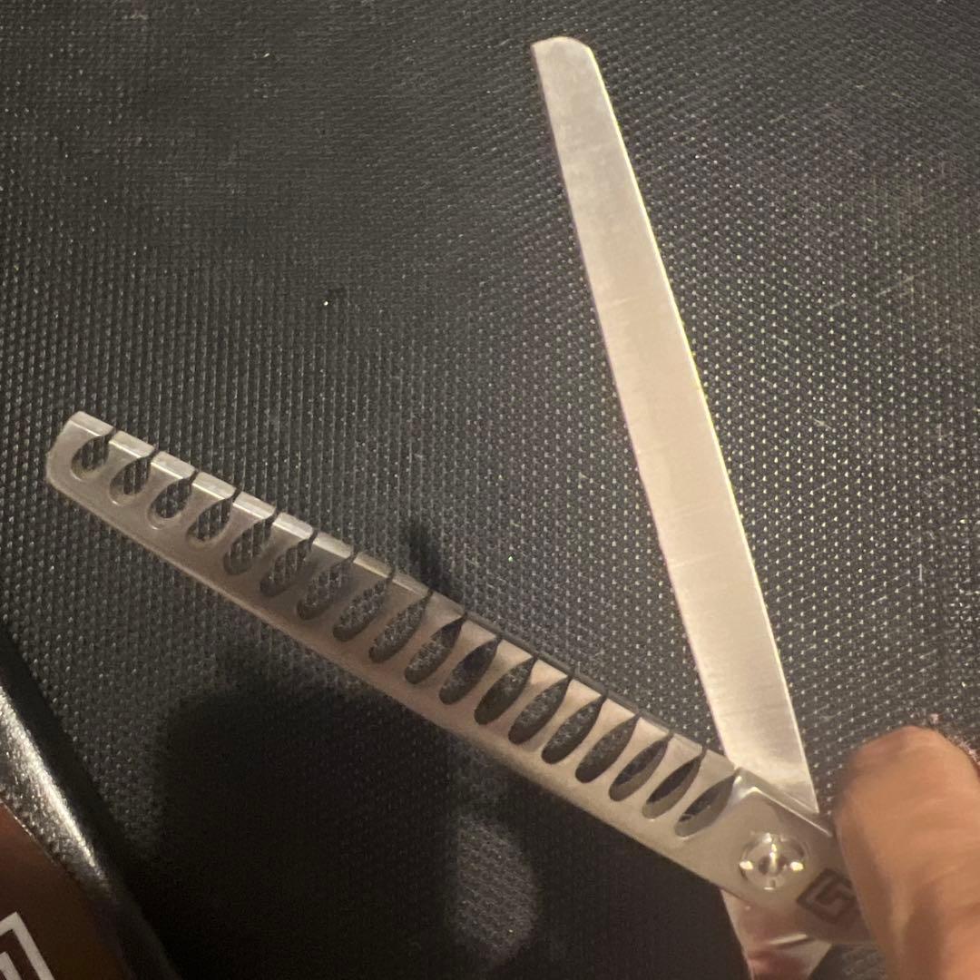 【SVANS.スバンス】 右利き ブレンディグシザー 7.0インチ 中古