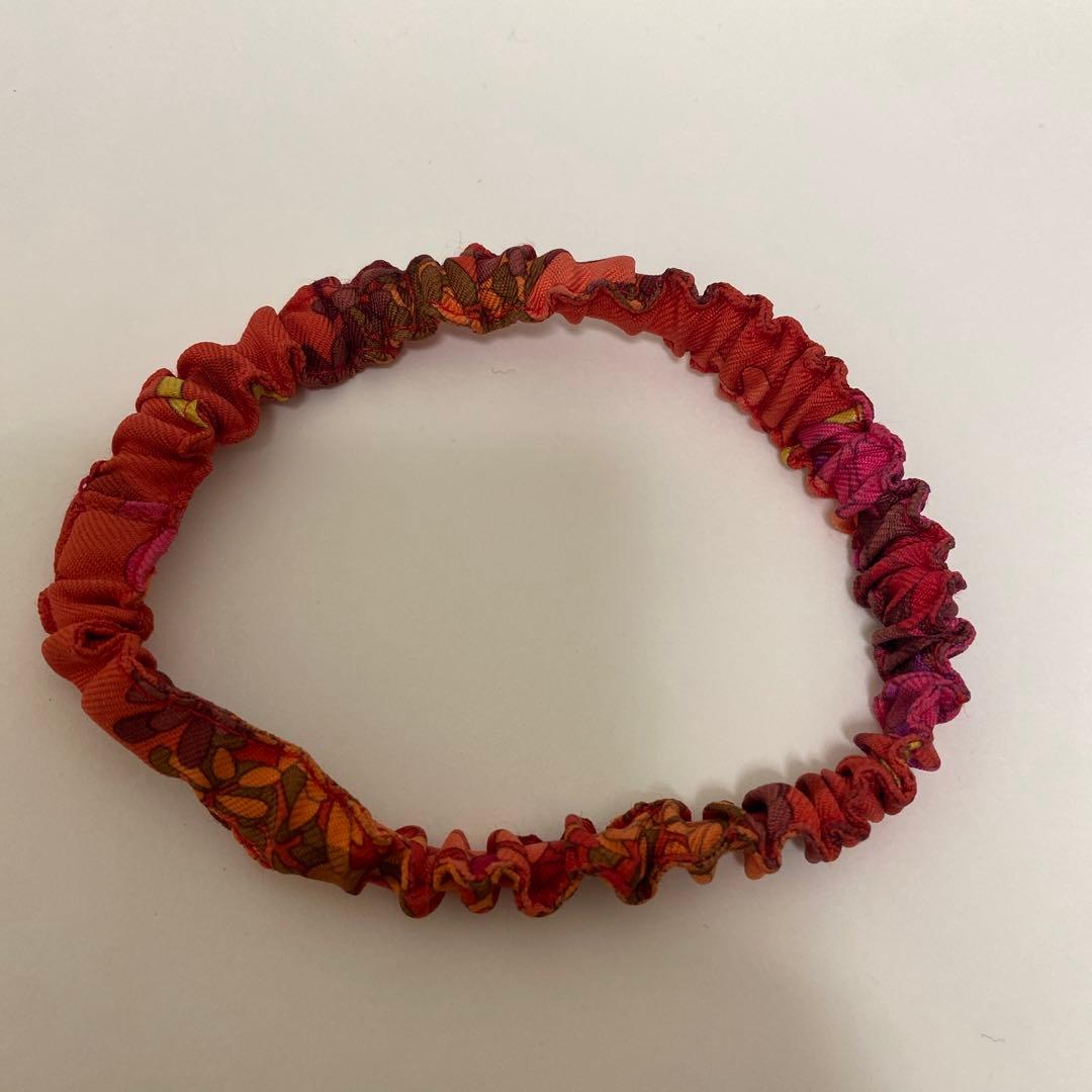 [新品］Hermes 細めシュシュ＆巾着袋のセット