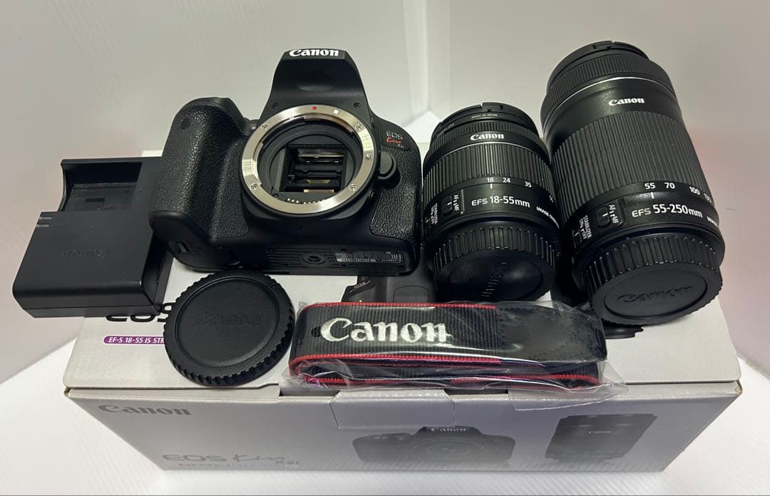 Canonデジタルー眼レフカメラEOS KissX9i(カメラバッグ付き)