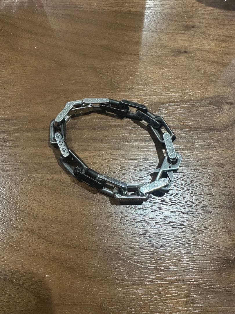 Louis Vuitton シルバー ブラック ブレスレット