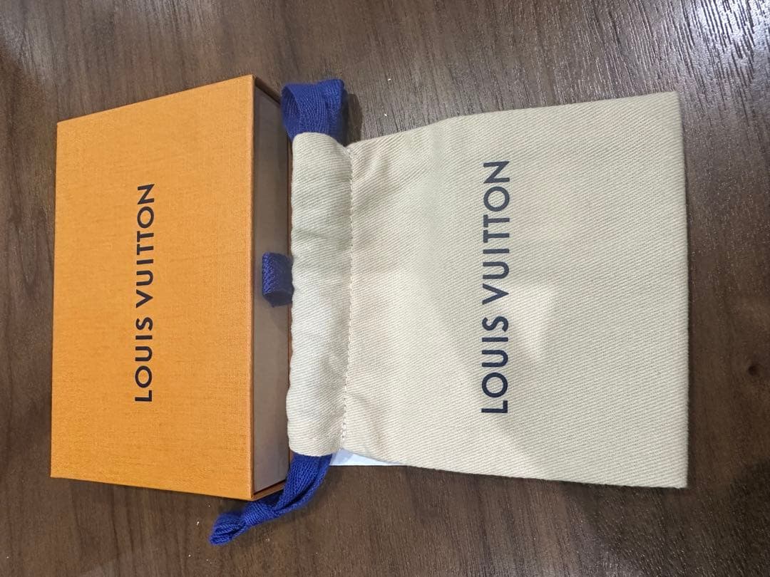 Louis Vuitton シルバー ブラック ブレスレット