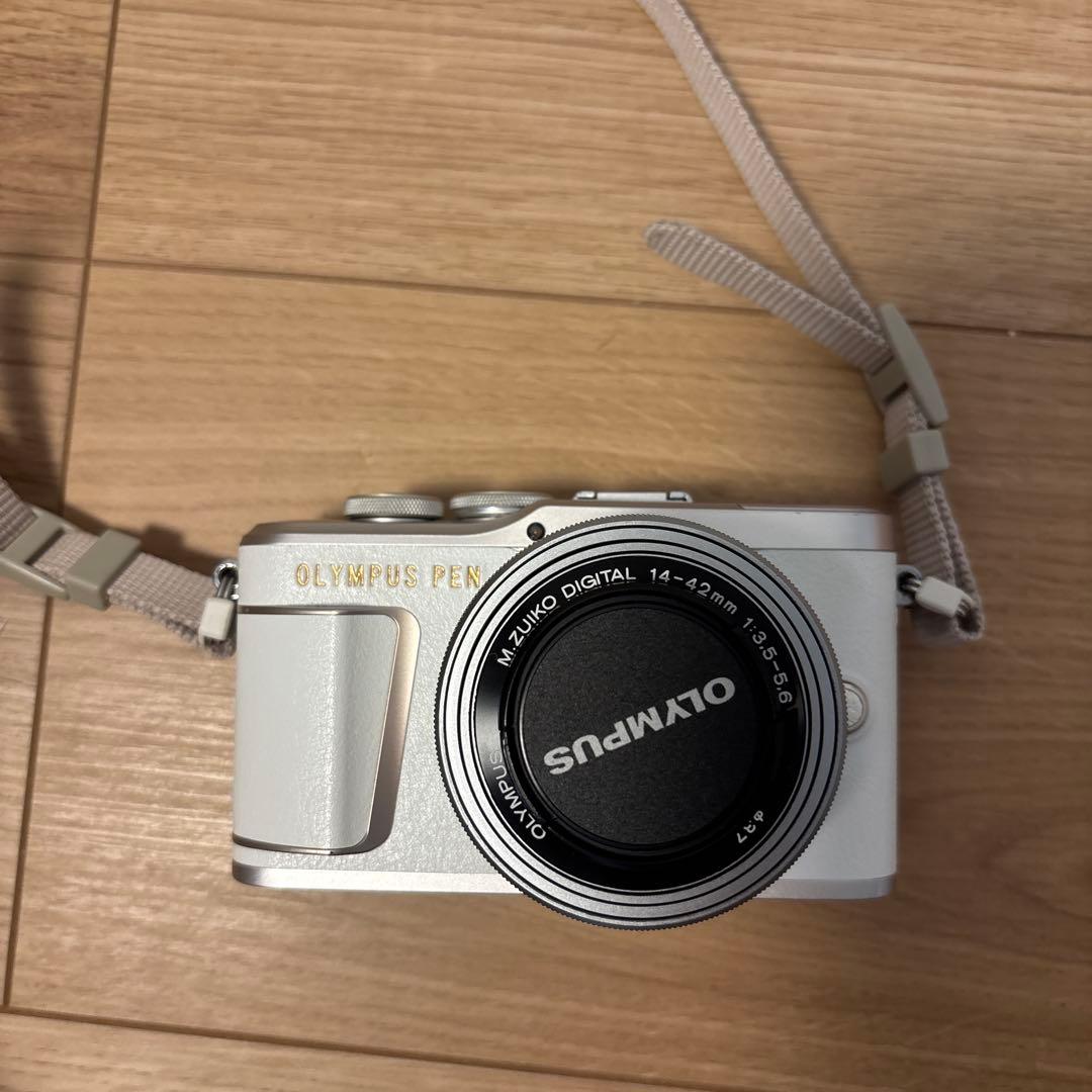 【箱付き】 OLYMPUS オリンパス PEN E-PL10 ミラーレスカメラ