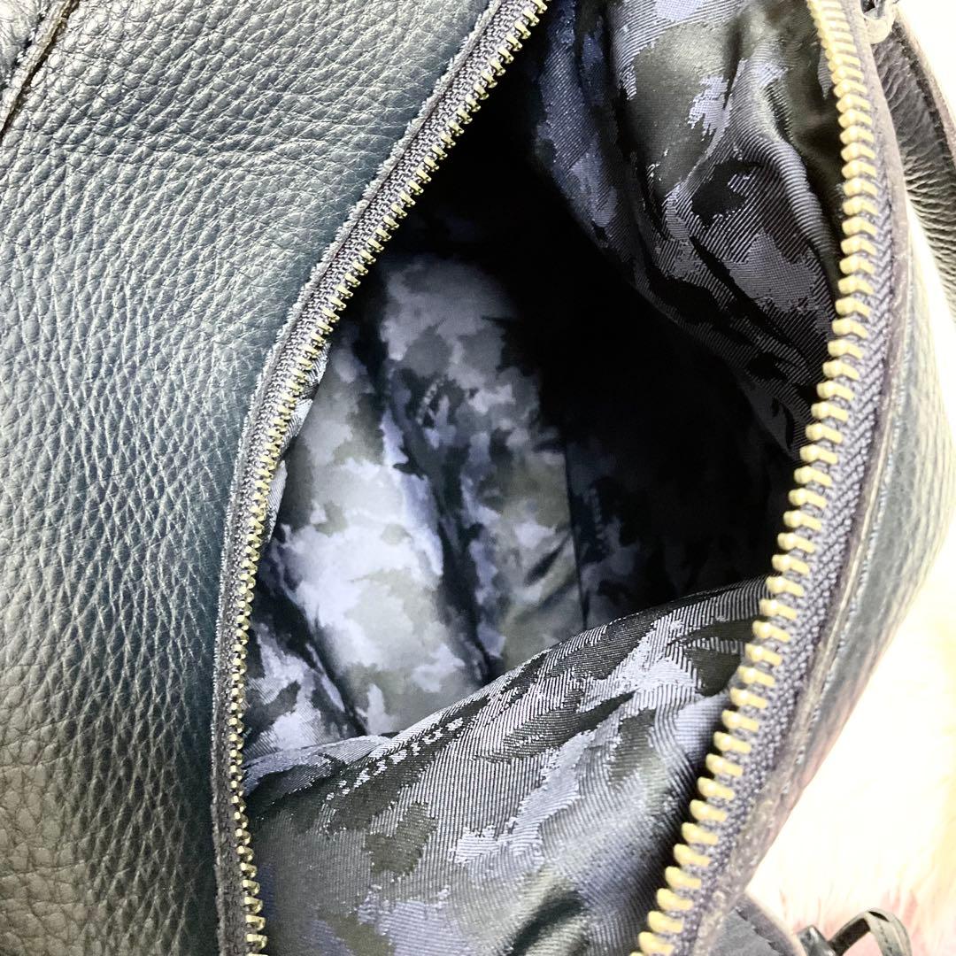 極美品 アニアリ シュリンクレザー トートバッグ スクエア A4可 aniary