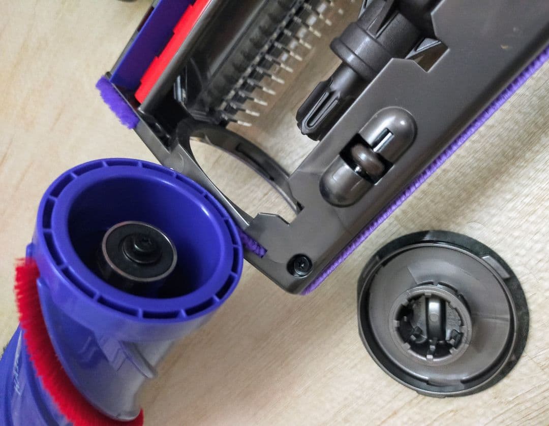 美品/ダイソン クリーナーヘッド『HAIR REMOVAL VANES』V12