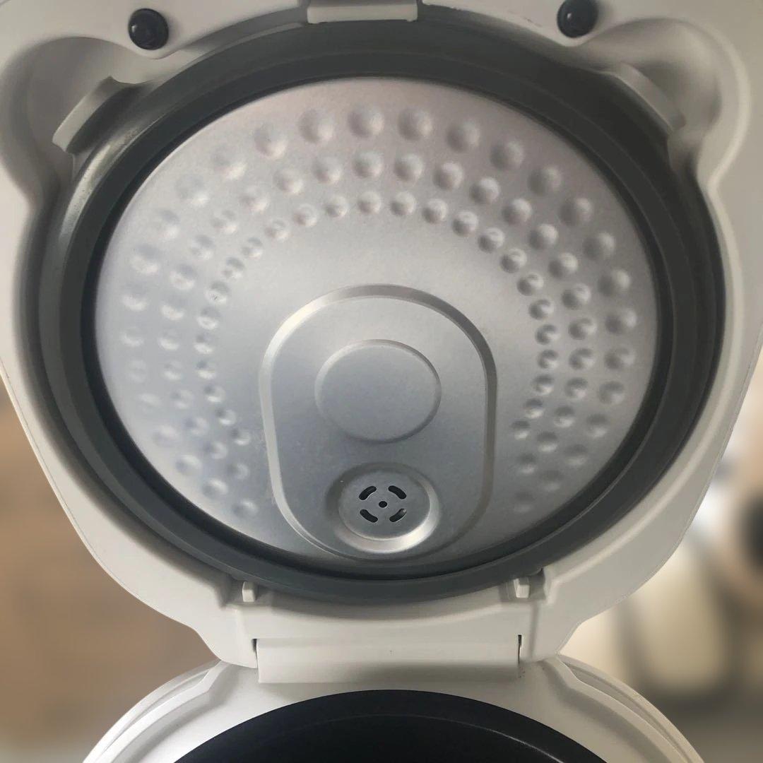 東芝 TOSHIBA 炊飯器 RC-10HR 5.5合炊き 2023年製