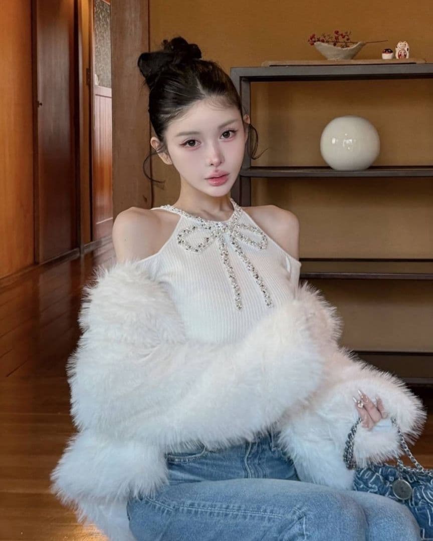 ダーリッチ リボンビジューアメスリニットトップス 新品タグ付き 白