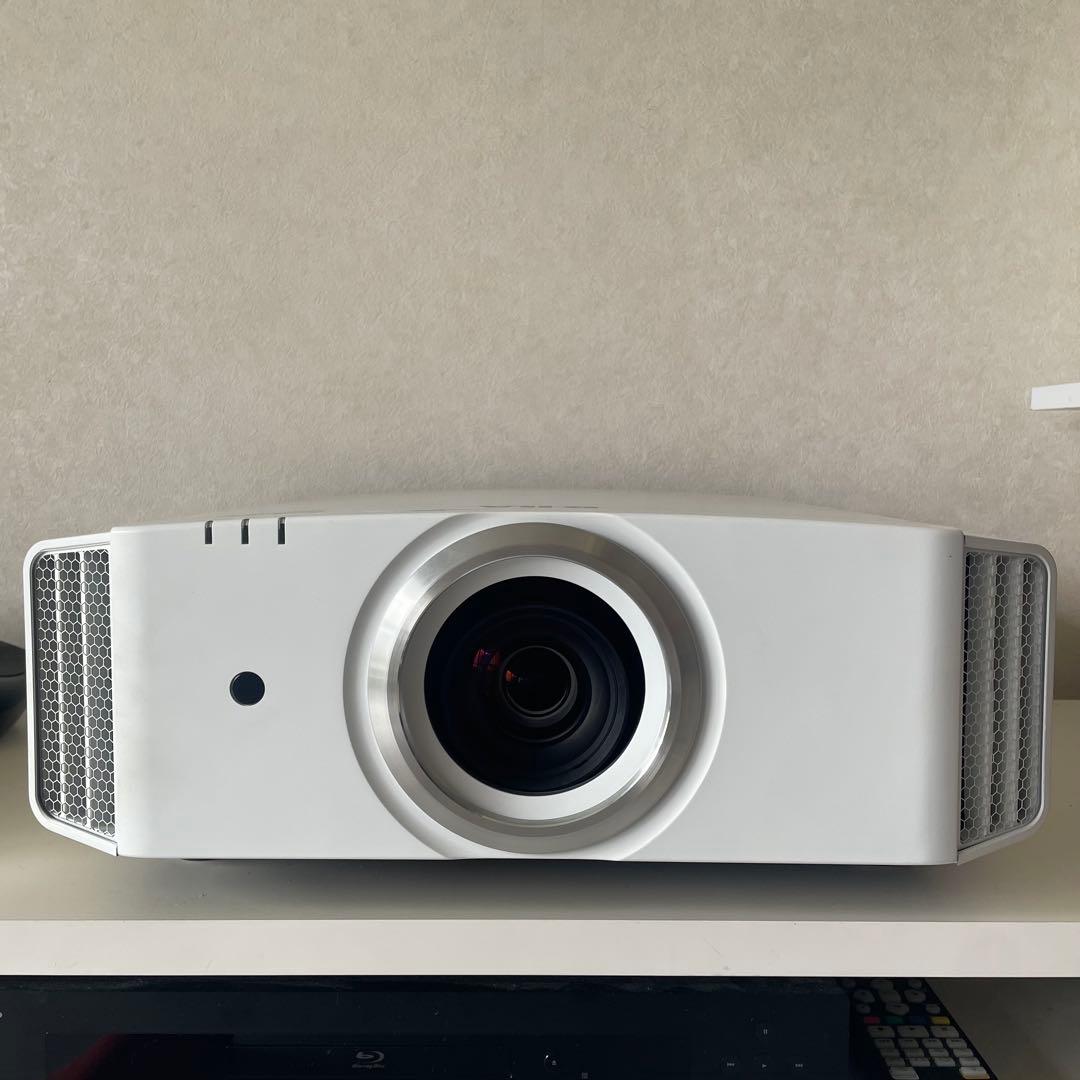 ジャンク　JVC DLA-X30-Wプロジェクター本体