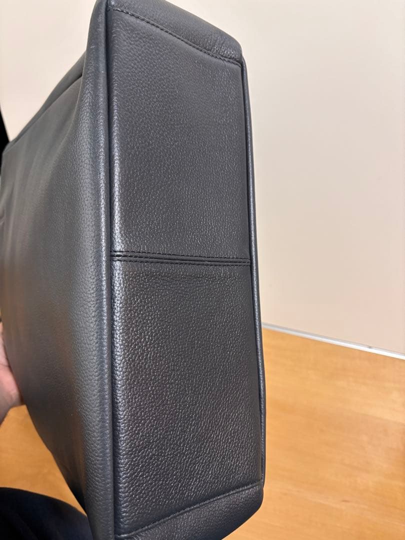 SHIPS レザートートバッグ A4収納可 ネイビー