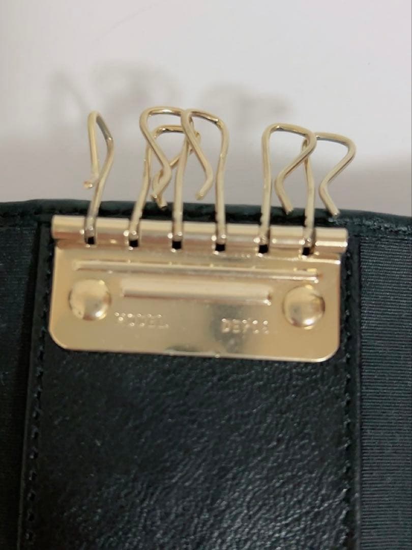 ジミーチュウ　JIMMY CHOO キーケース　6連 黒　スター　スタッズ