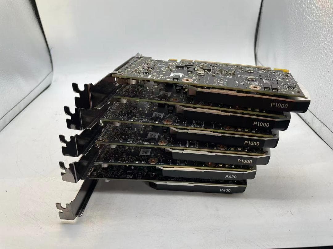 m*o様 QUADRO P1000 *4個 / P620 *1個 / P400