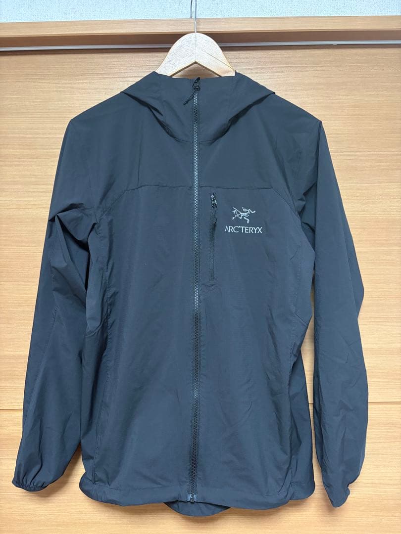 Arc’teryx マウンテンパーカー S ブラック 美品 正規品 フード付