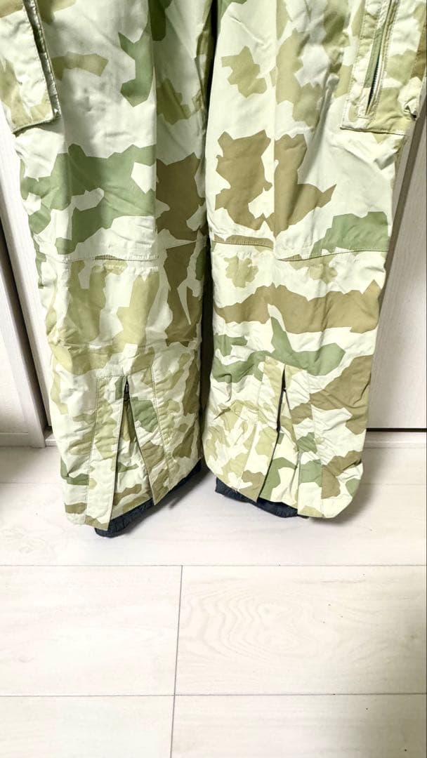 BURTON AG ANALOG×ACRONYM オールインワン 迷彩 ツナギ