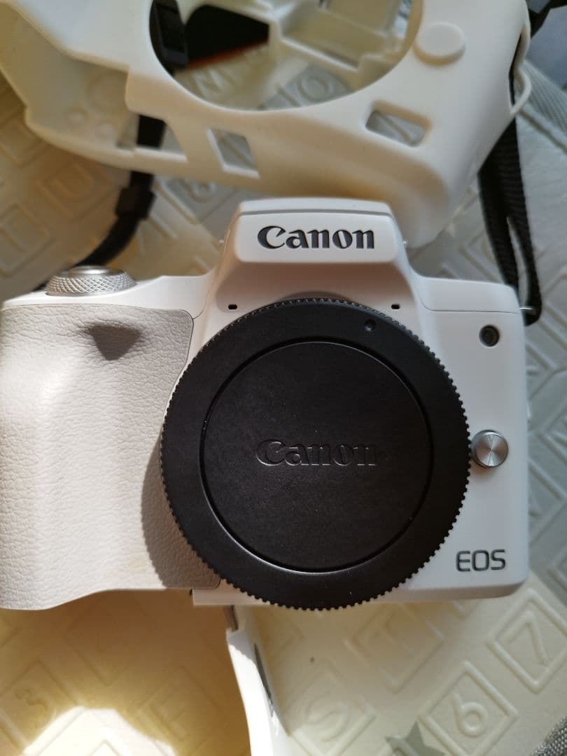 Canon EOS kiss М2ミラーレス