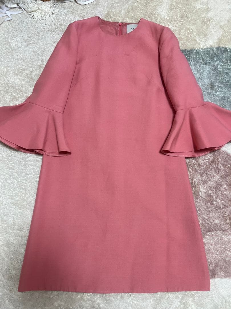VALENTINO ウールワンピース値下げした