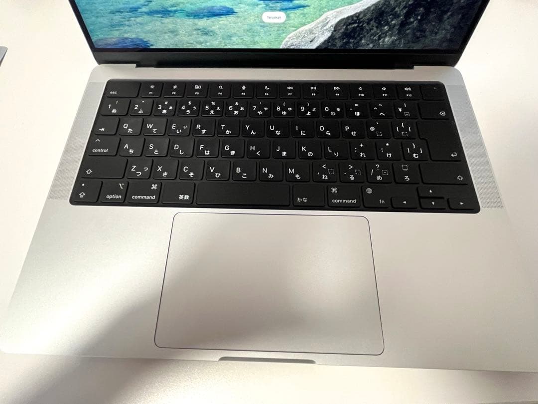 MacBook Pro M4 メモリ32GB SSD512GB 14インチ