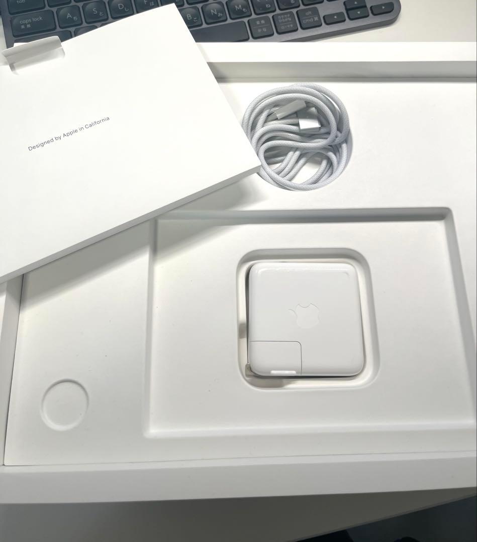 MacBook Pro M4 メモリ32GB SSD512GB 14インチ