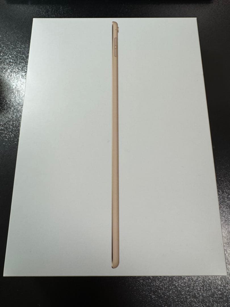 iPad Pro9.7インチ　128GB ゴールド　美品　純正ケース付き